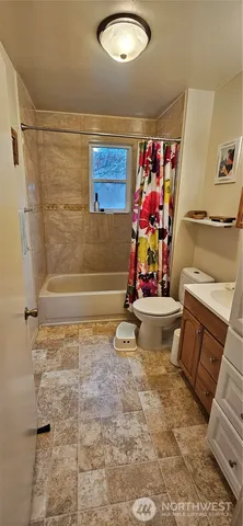 $3,750 | 6810 Northeast Bergman Road, Bainbridge Island, WA 98110