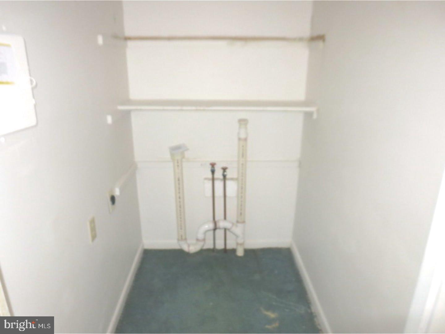 1908 Arborwood Lindenwold, NJ 08021 - Photo 5 of 11 Laundry Room