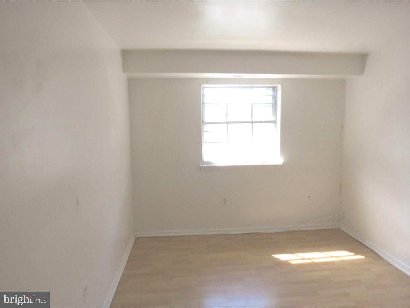 1908 Arborwood Lindenwold, NJ 08021 - Photo 10 of 11 Bedroom 2