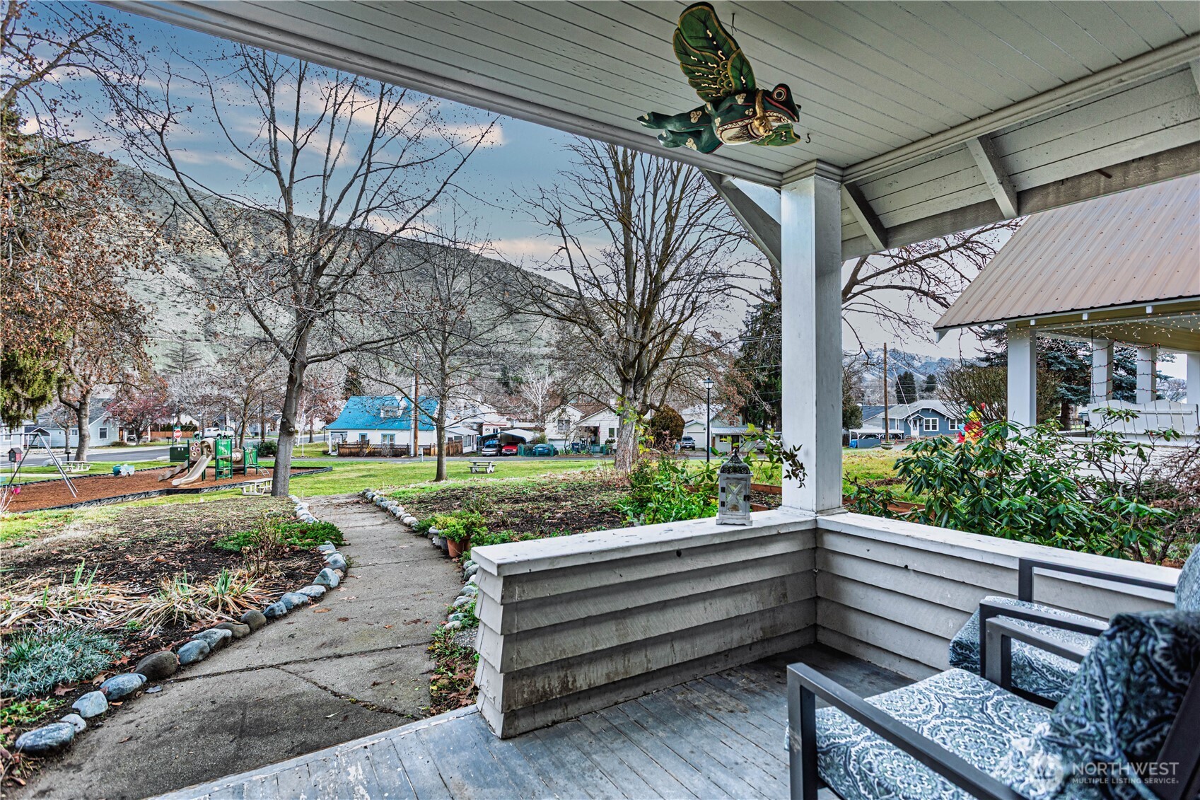 422 Cottage Avenue Cashmere, WA 98815 - Photo 4 of 36