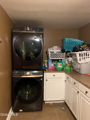 $260,000 | 25 La Cross Street, Hudson Falls, NY 12839