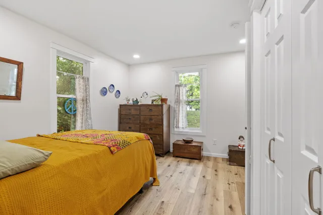 $210,000 | 816 South Jefferson Avenue, Dixon, IL 61021