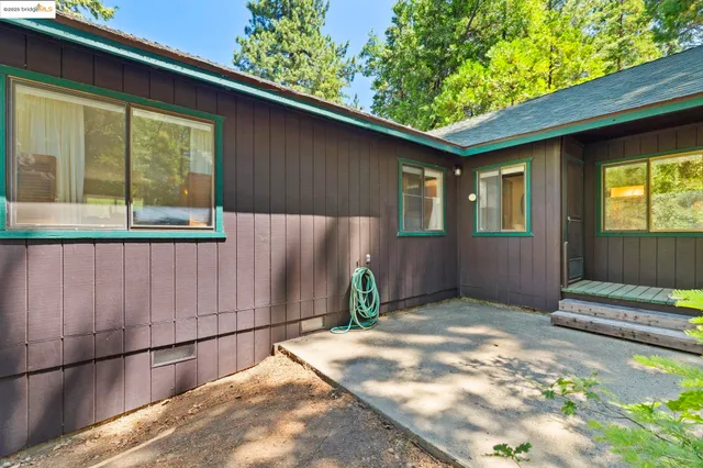 $325,000 | 29404 Alpine Drive, Cold Springs, CA 95335