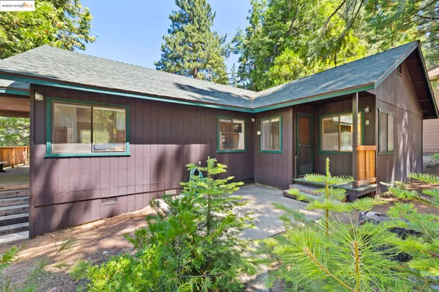 $325,000 | 29404 Alpine Drive, Cold Springs, CA 95335