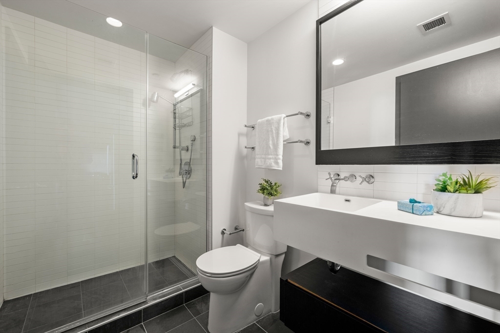 319 A Street, Unit 501 Boston, MA 02210 - Photo 16 of 24