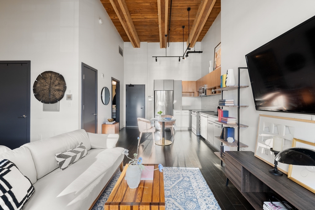 319 A Street, Unit 501 Boston, MA 02210 - Photo 6 of 24