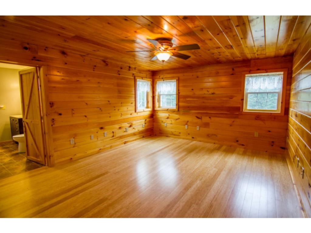 243 Kelly Road Stockbridge, VT 05772 - Photo 11 of 34