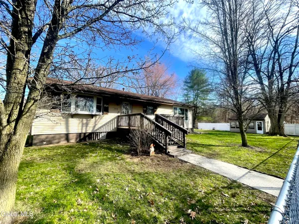 $270,000 | 304 Dearborn Avenue, Schenectady, NY 12304