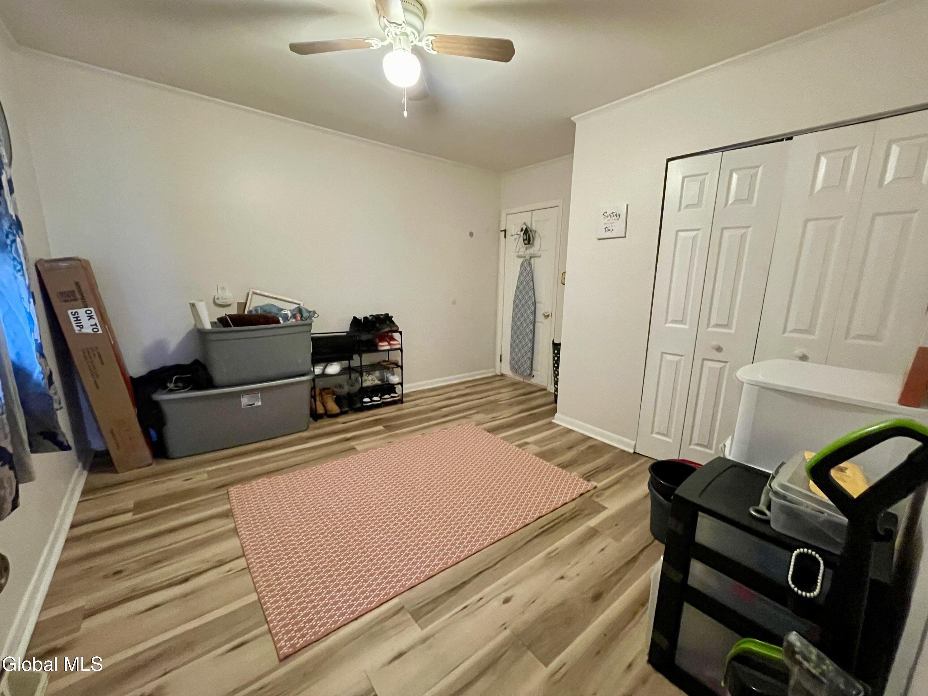 304 Dearborn Avenue Schenectady, NY 12304 - Photo 8 of 15 IMG_2155