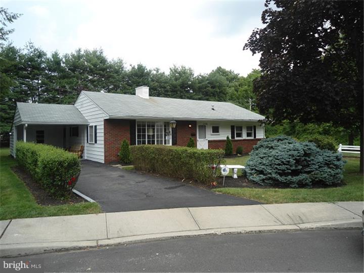 841 Edgemont Road Fairless Hills, PA 19030 - Photo 2 of 25 Exterior Front