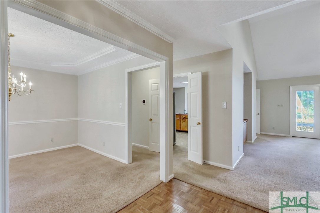 1 Winsford Road Savannah, GA 31419 - Photo 3 of 31 Dining Room /family room from foyer