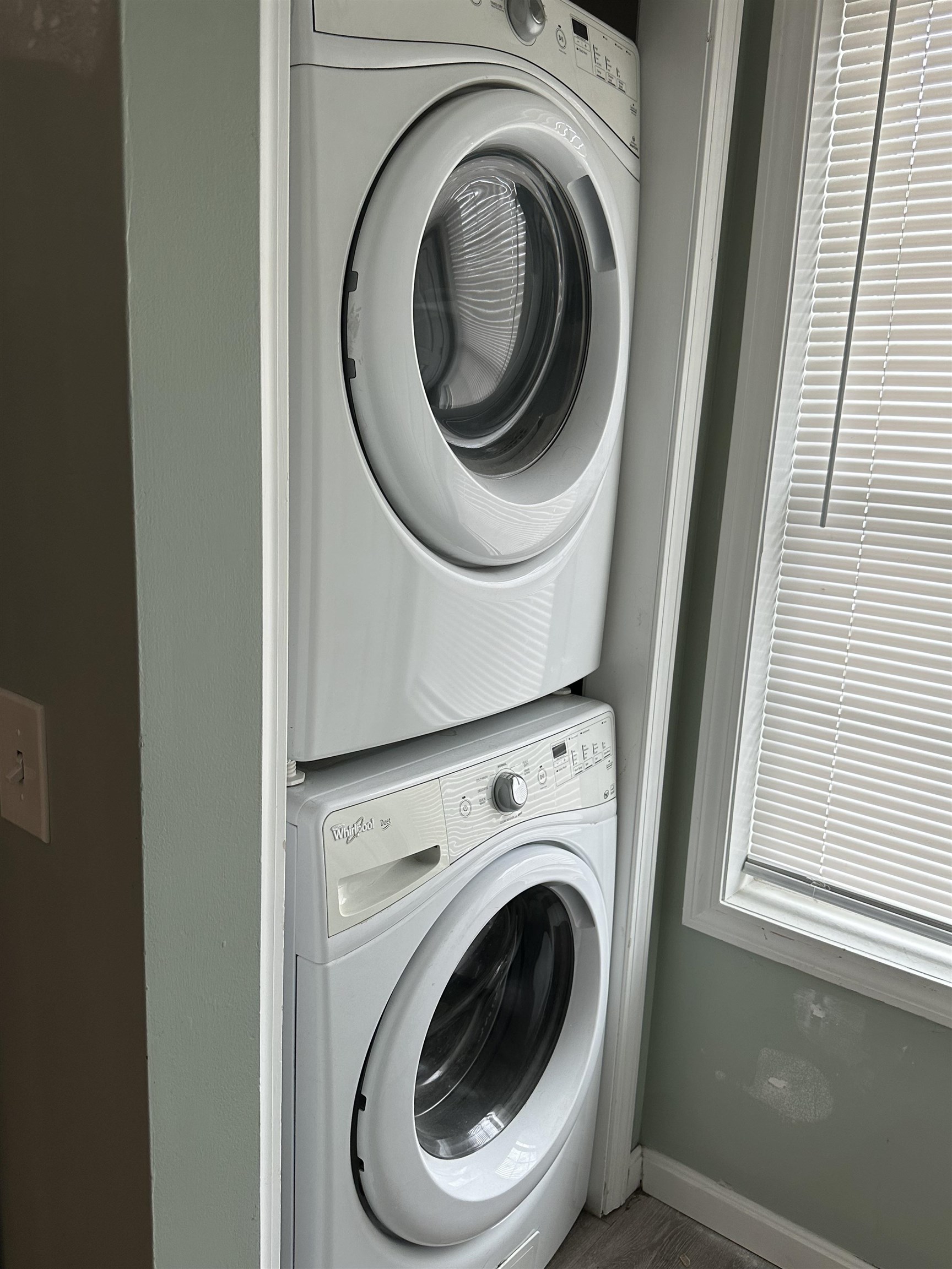 104 Lock Street Nashua, NH 03064 - Photo 10 of 10