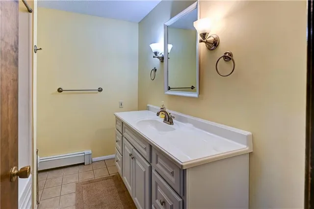 $748,500 | 2660 Indiana Terrace, Ottawa, KS 66067