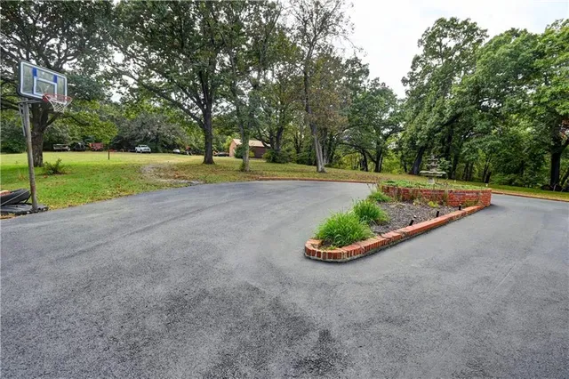 $748,500 | 2660 Indiana Terrace, Ottawa, KS 66067