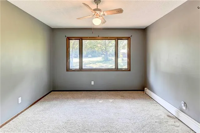 $748,500 | 2660 Indiana Terrace, Ottawa, KS 66067