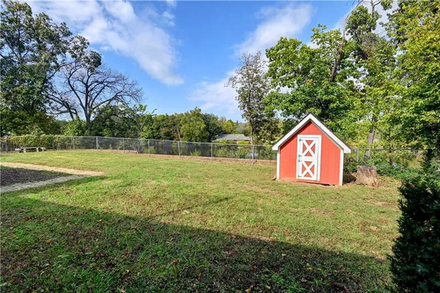 $748,500 | 2660 Indiana Terrace, Ottawa, KS 66067