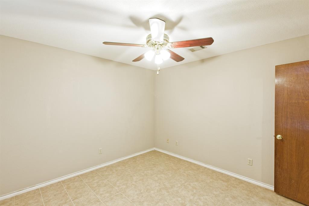 2312 Rockhill Road McKinney, TX 75072 - Photo 26 of 40