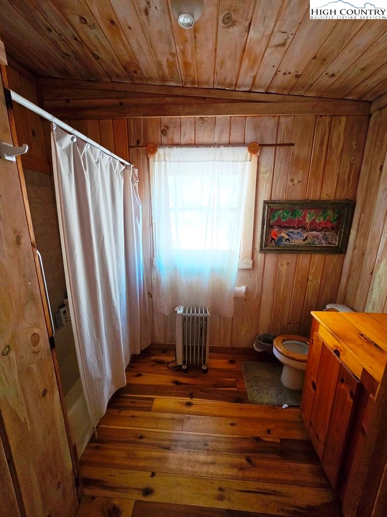 115 Little Horse Path Lansing, NC 28643 - Photo 17 of 33