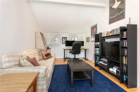 $880,000 | 21000 Elkwood Street, Canoga Park, CA 91304