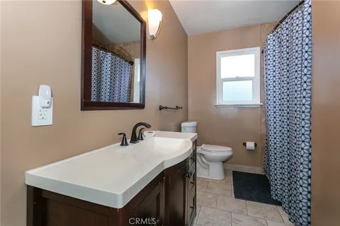 $880,000 | 21000 Elkwood Street, Canoga Park, CA 91304