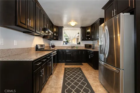 $880,000 | 21000 Elkwood Street, Canoga Park, CA 91304