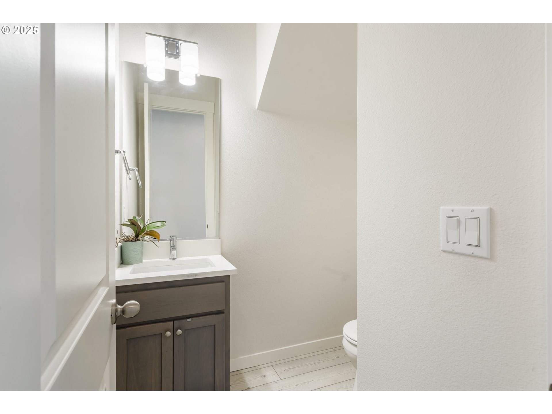 30778 Southwest Fir Avenue Wilsonville, OR 97070 - Photo 31 of 46