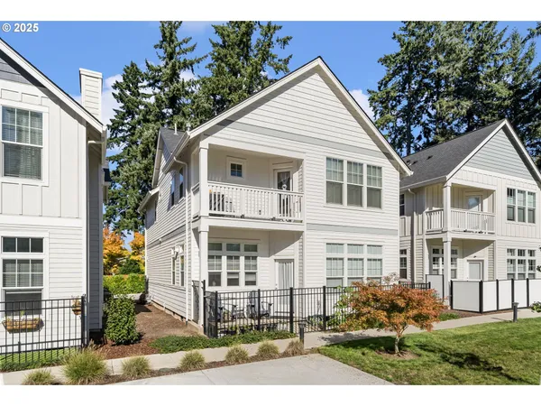 $569,000 | 30778 Southwest Fir Avenue, Wilsonville, OR 97070