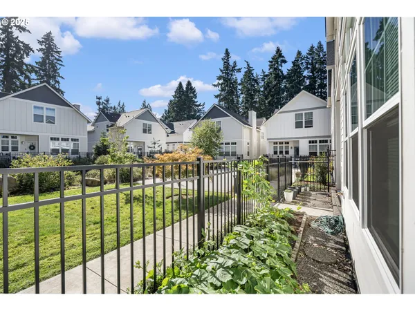 $569,000 | 30778 Southwest Fir Avenue, Wilsonville, OR 97070