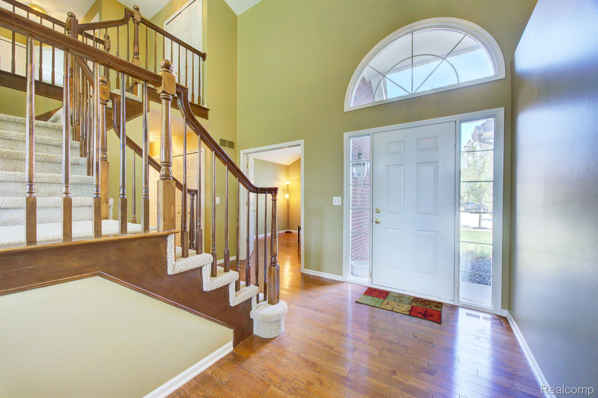 47631 Pavillon Road Canton, MI 48188 - Photo 4 of 60 Gallery Image 4