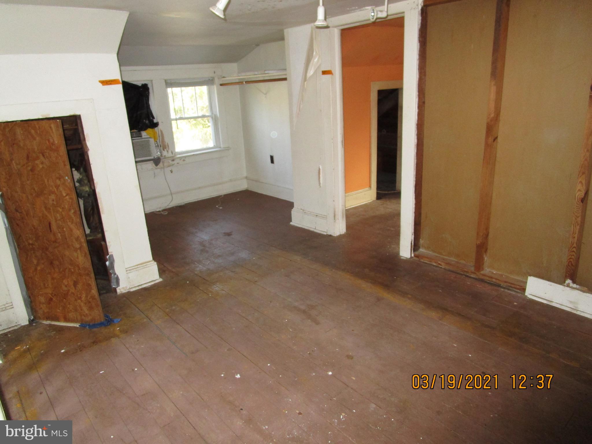 21044 Orchard Road Ellendale, DE 19941 - Photo 12 of 13 Landing Room