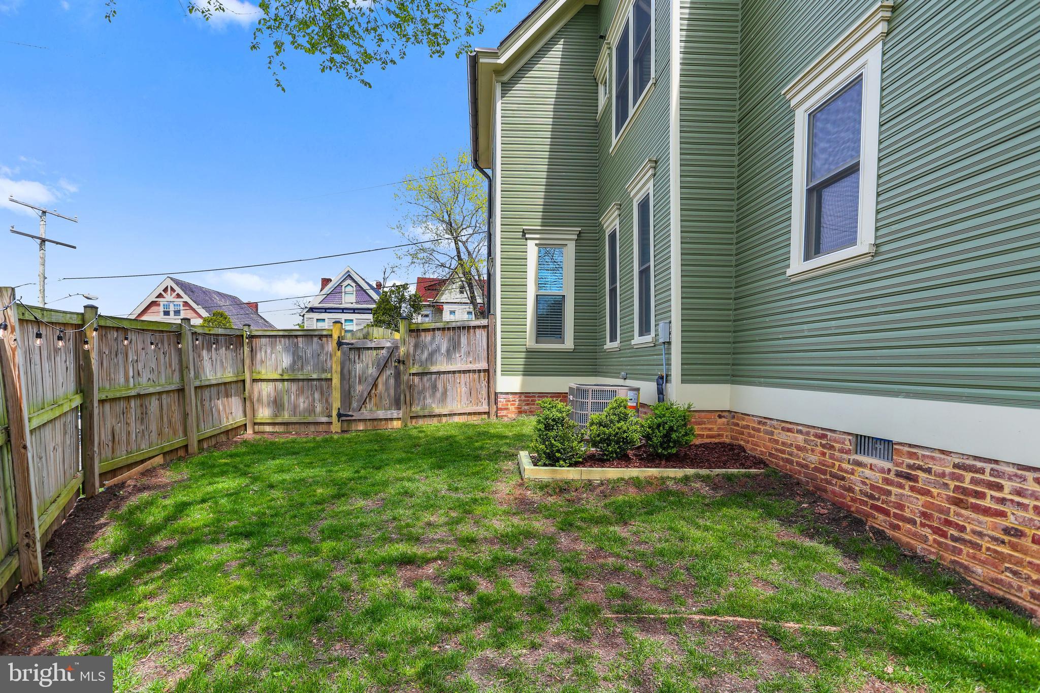 1347 Maple View Place Southeast Washington, DC 20020 - Photo 29 of 38