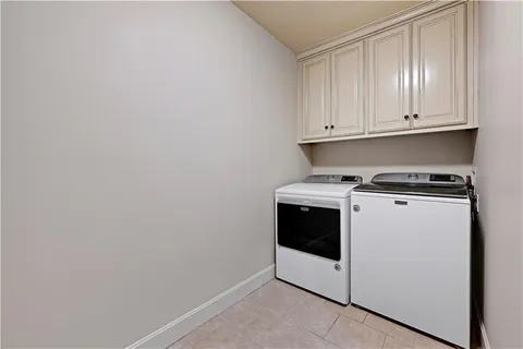 $900,000 | 11260 West 155th Terrace, Overland Park, KS 66221