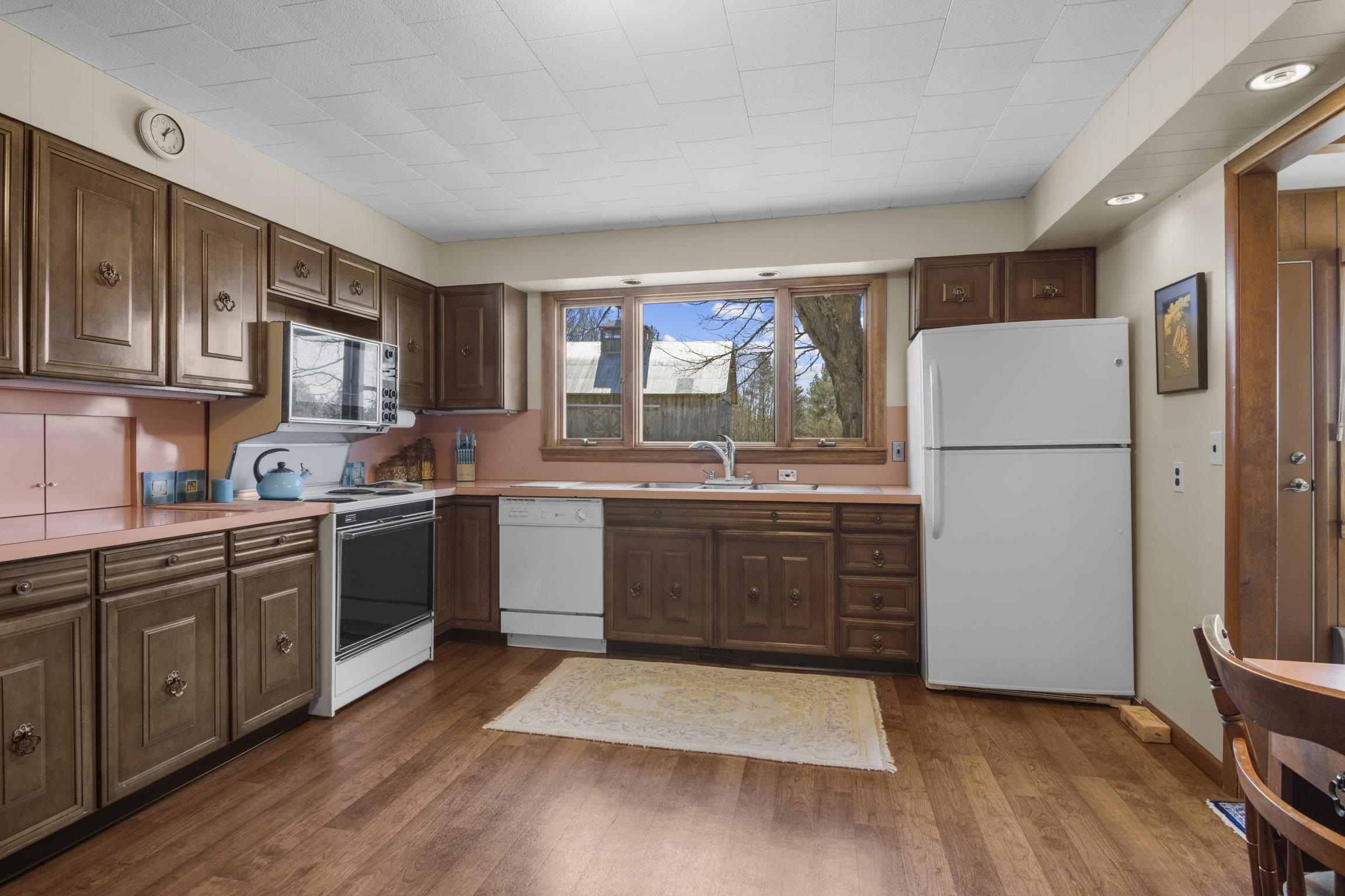 8952 Ridge Road East Jordan, MI 49727 - Photo 14 of 78
