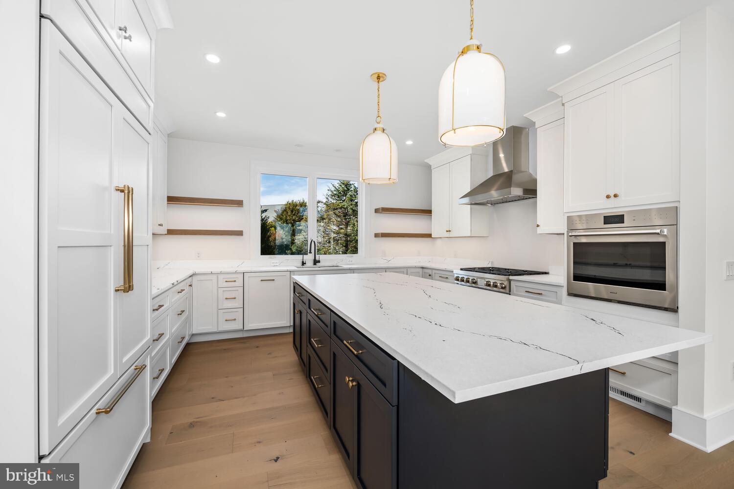 21485 Island Club Road Tilghman, MD 21671 - Photo 14 of 83 High End Kitchen with Wolf Appliances