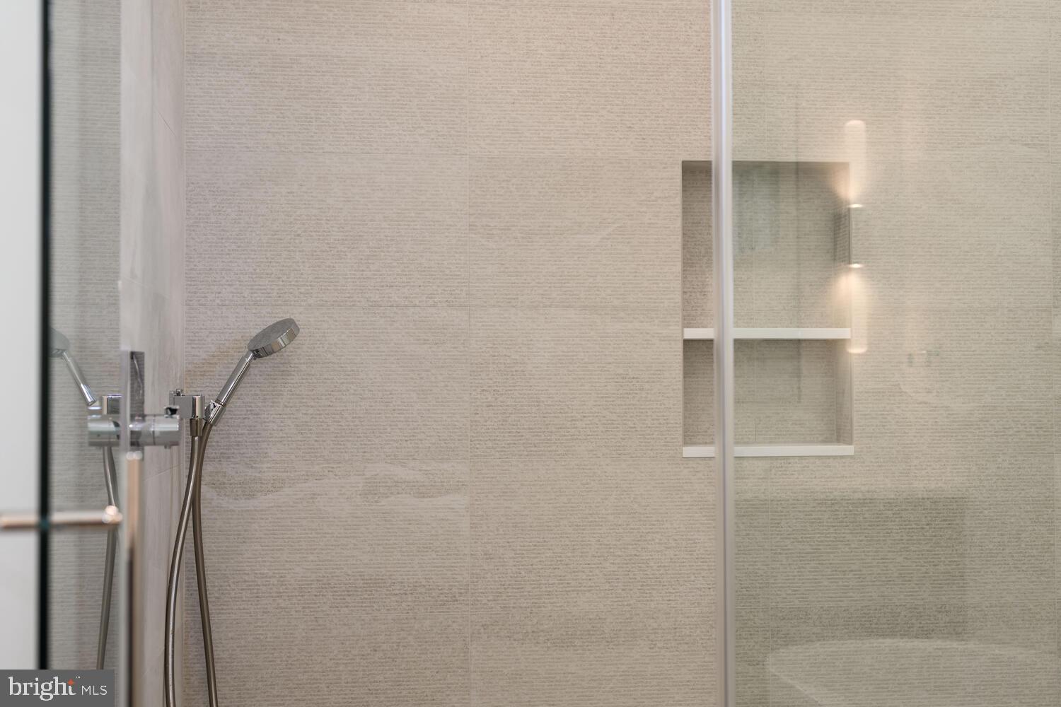 21485 Island Club Road Tilghman, MD 21671 - Photo 29 of 83 First Floor Primary Bathroom