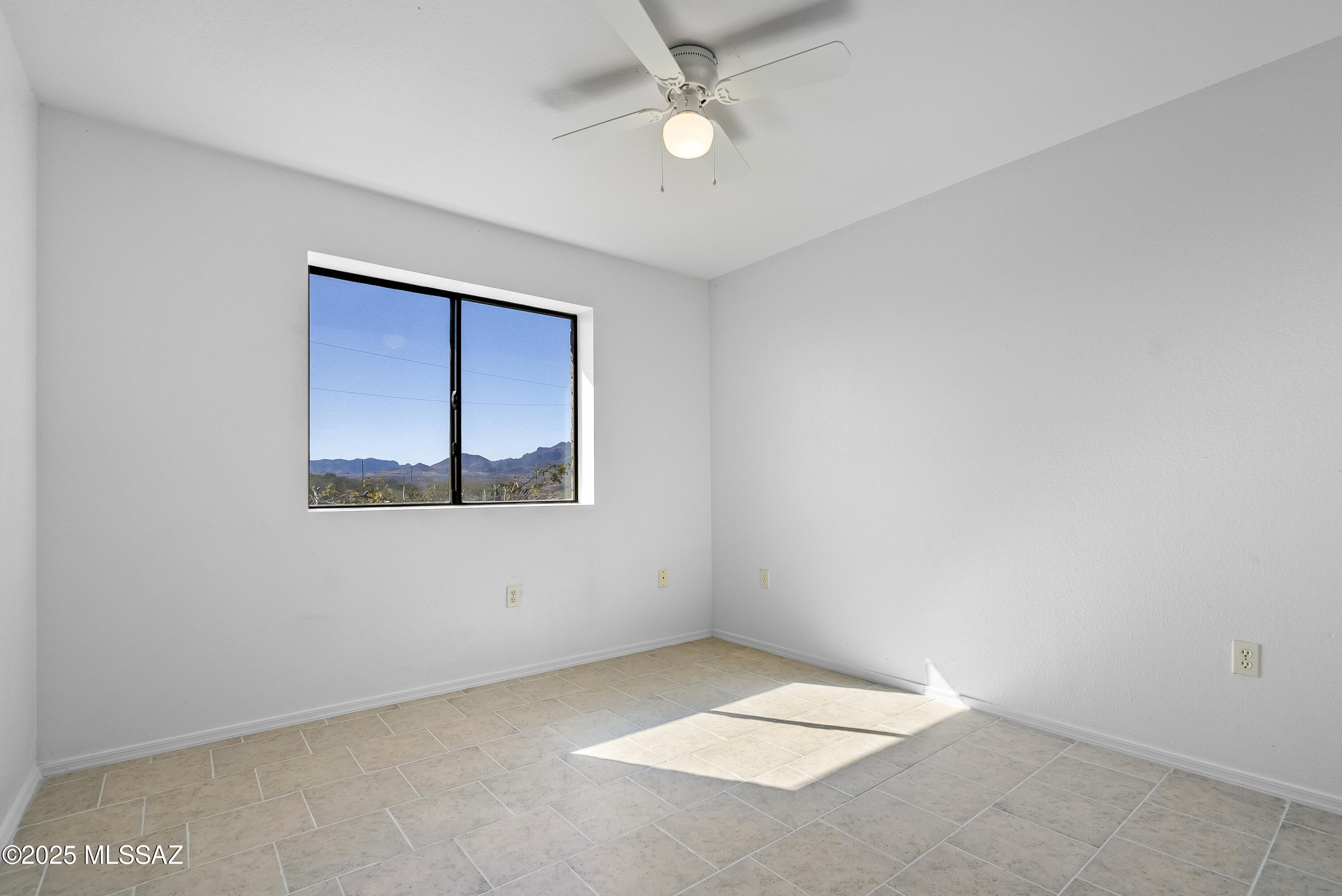 1715 Maya Corte Rio Rico, AZ 85648 - Photo 6 of 13 21-print-1715-maya-corte
