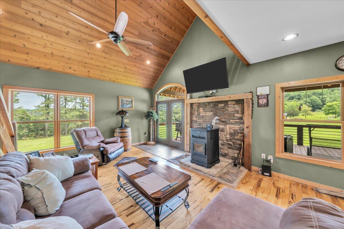 250 Cameron Road Jasper, TN 37347 - Photo 12 of 32 14-BOX09239