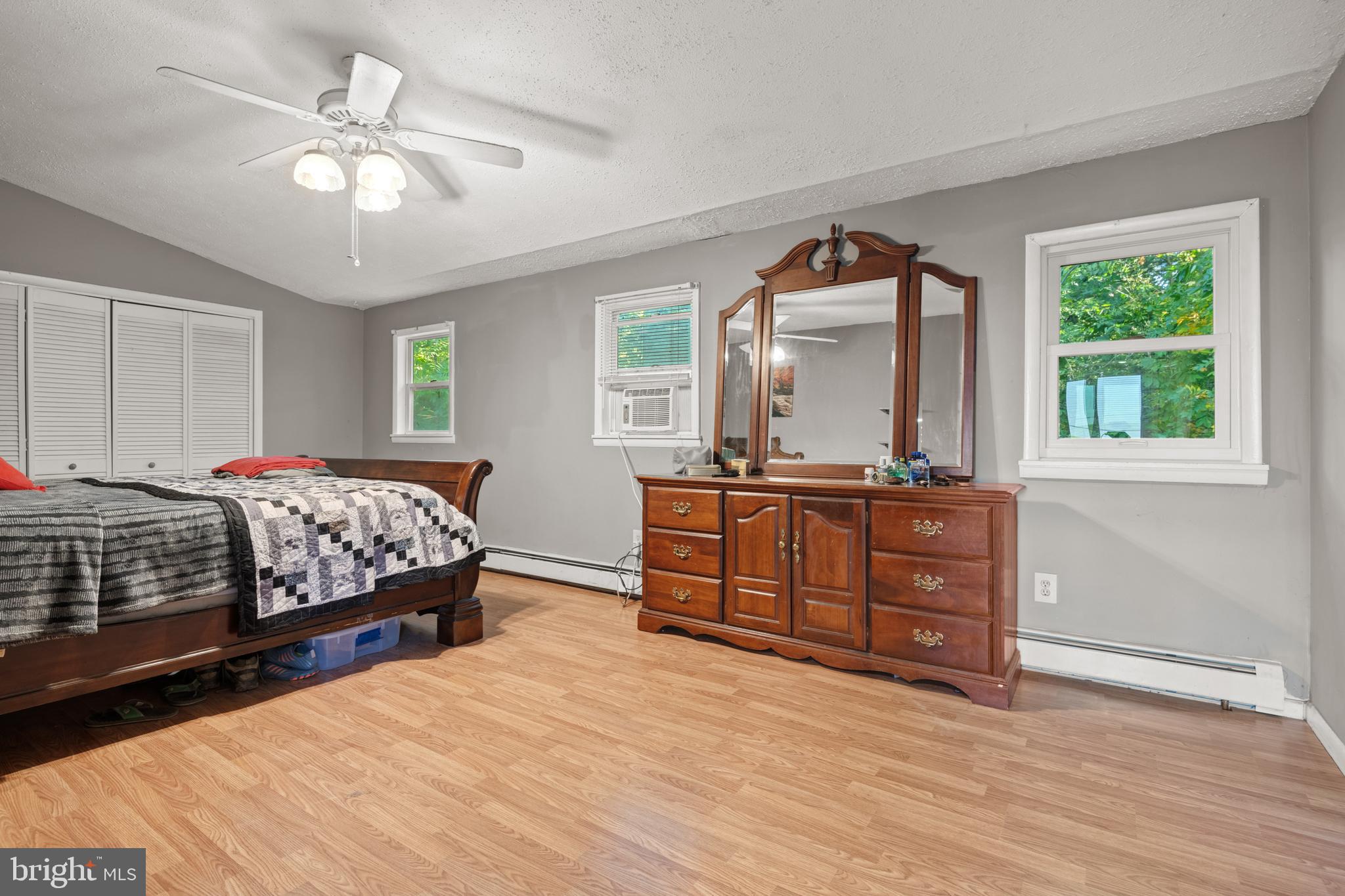 1055 Lampeter Road Lancaster, PA 17602 - Photo 22 of 40
