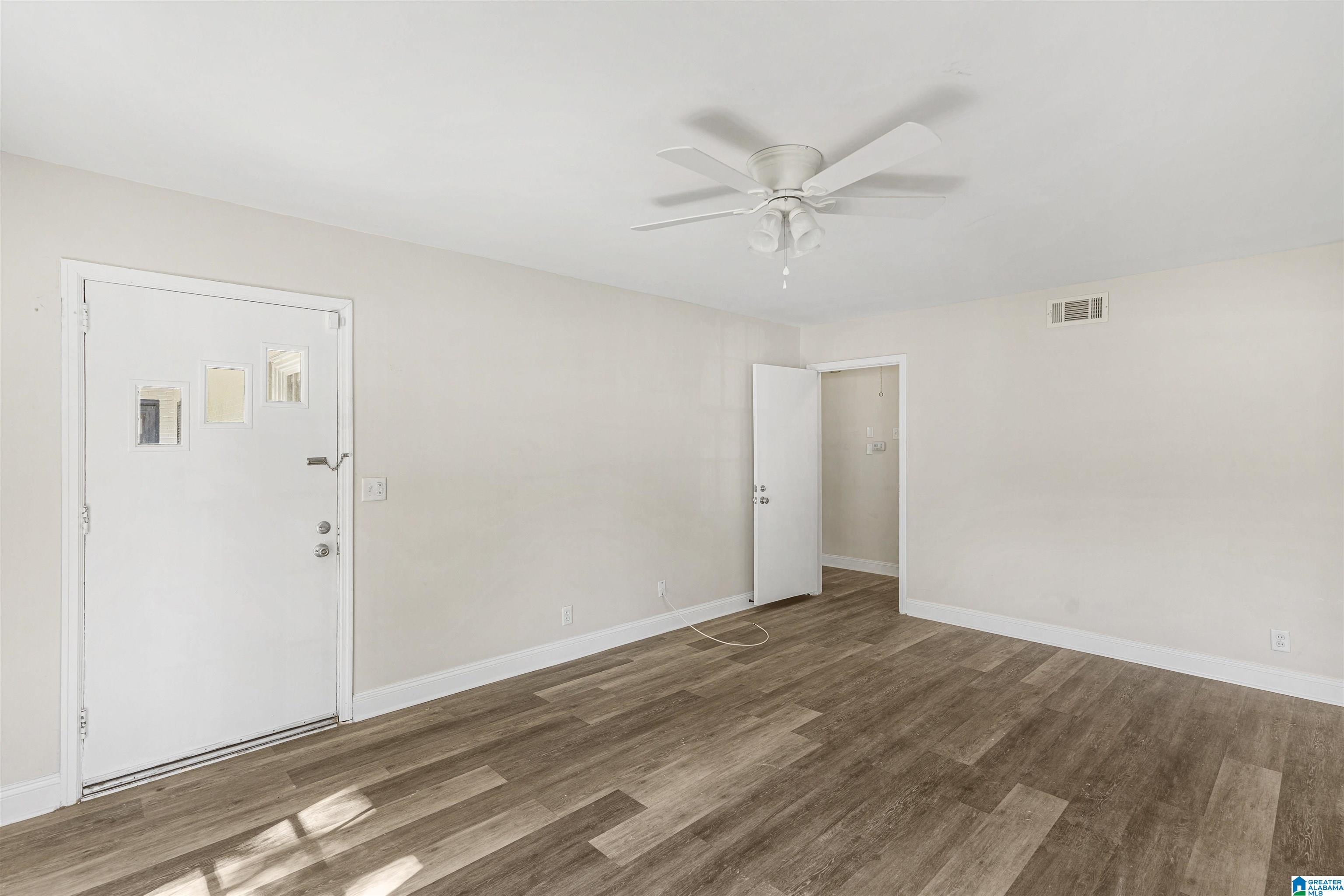 2100 Spring Hill Avenue Mobile, AL 36607 - Photo 23 of 40