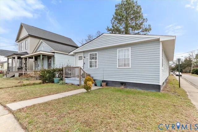 a view of outdoor space with trampoline