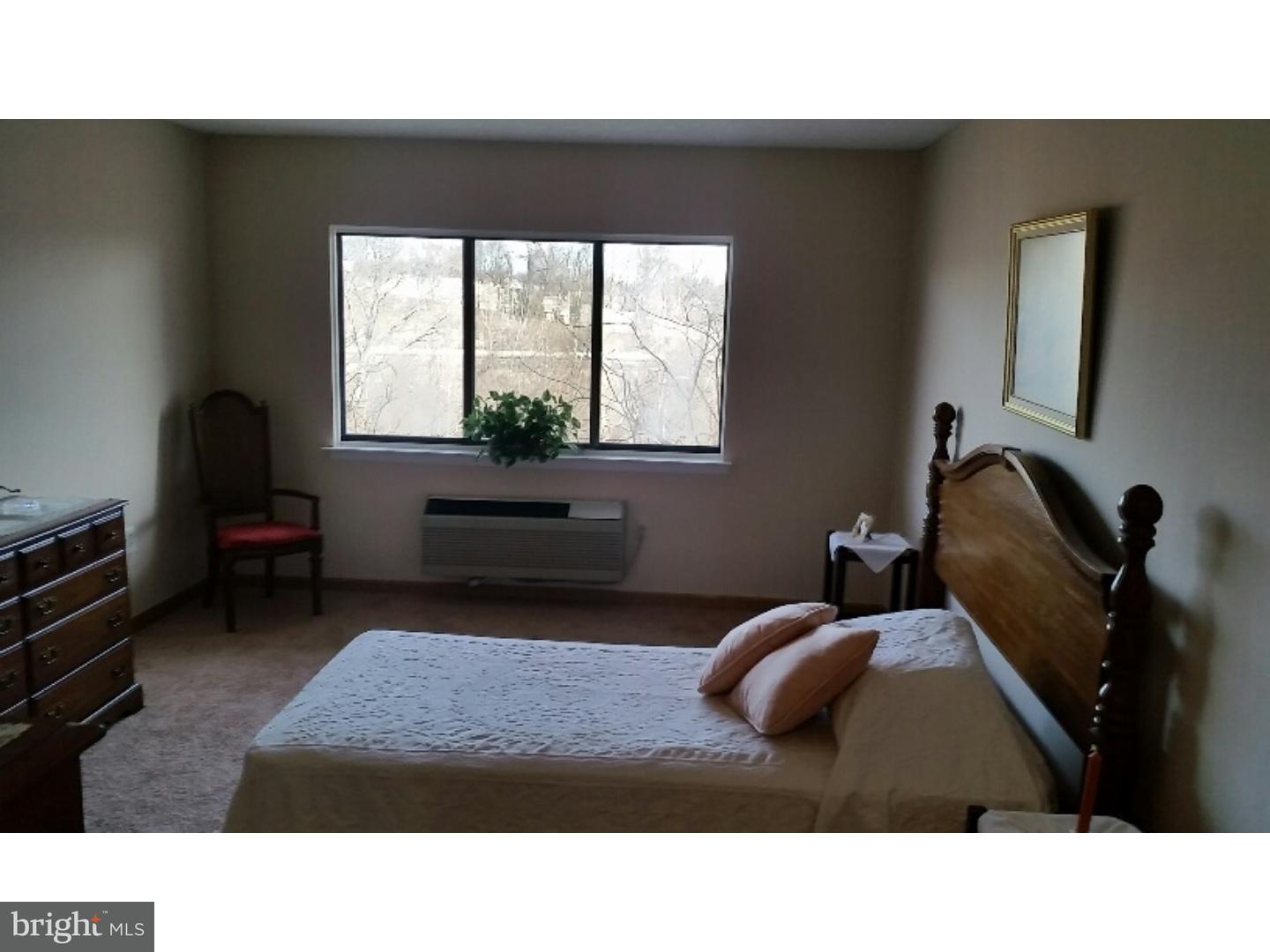 700 Avondale Road, Unit 7E Wallingford, PA 19086 - Photo 8 of 22 Master Bedroom