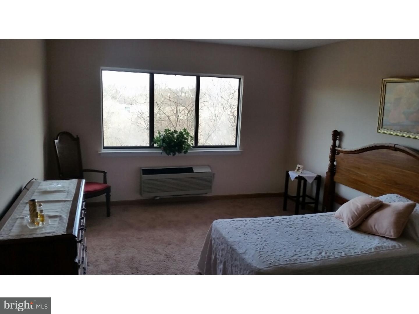 700 Avondale Road, Unit 7E Wallingford, PA 19086 - Photo 10 of 22 Master Bedroom