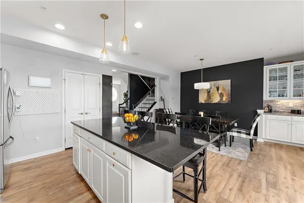 $390,000 | 1203 Pointe View Drive, Mars, PA 16046