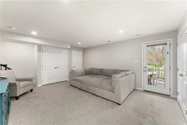 $390,000 | 1203 Pointe View Drive, Mars, PA 16046