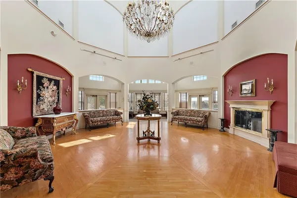 $390,000 | 1203 Pointe View Drive, Mars, PA 16046