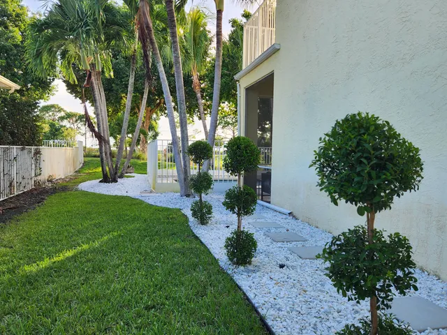 $6,000 | 1851 Corsica Drive, Wellington, FL 33414