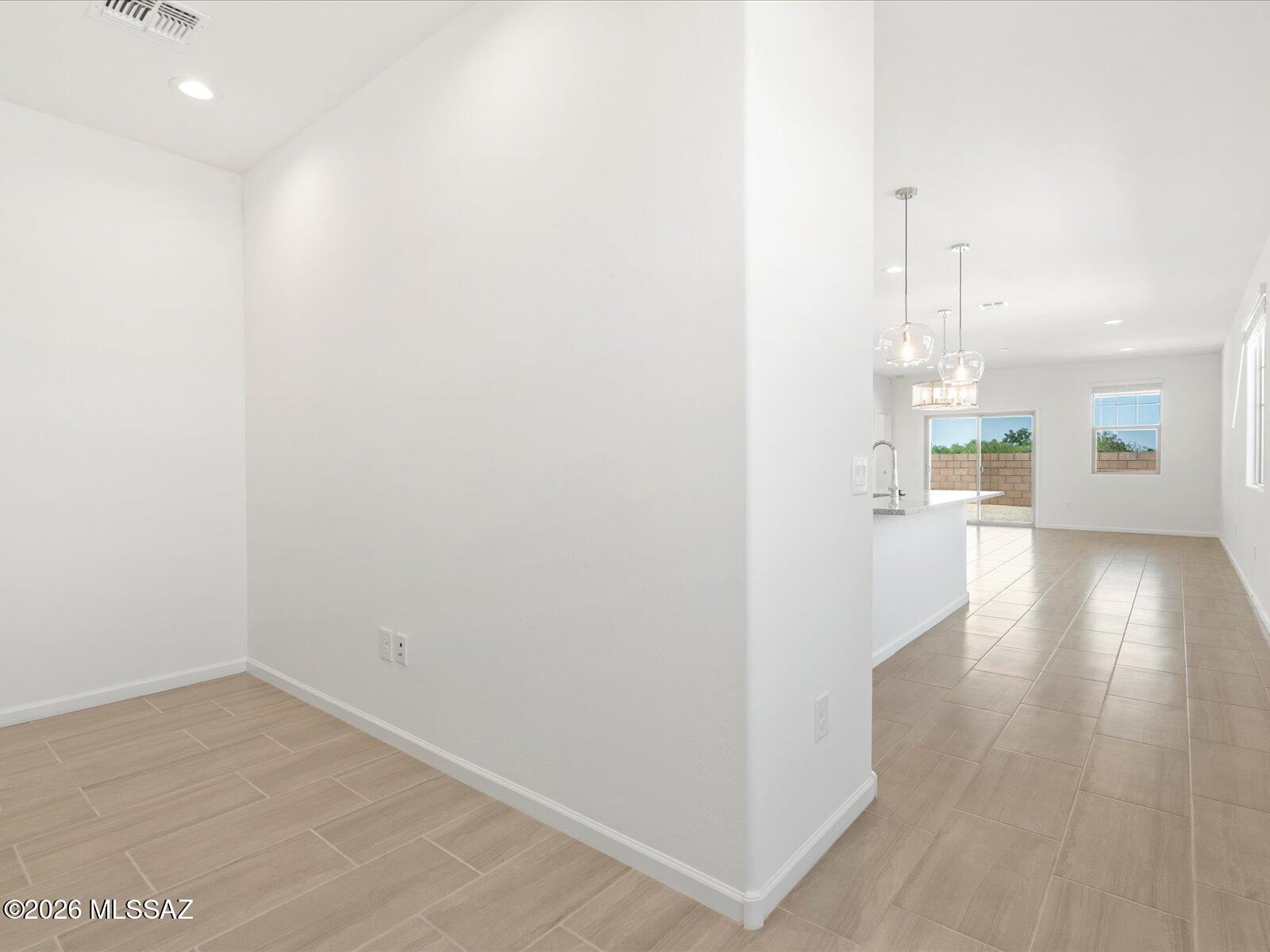 5176 West Bowen House Road Tucson, AZ 85757 - Photo 3 of 15