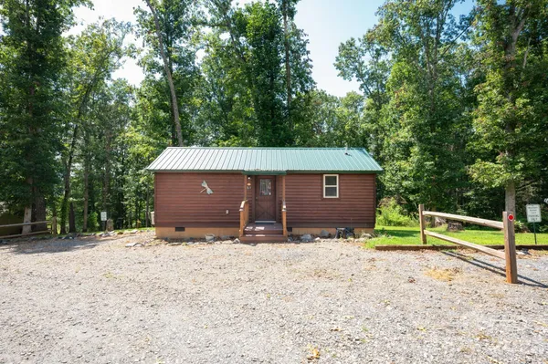 $2,400,000 | 119 Deer Hill Lane, Weaverville, NC 28787