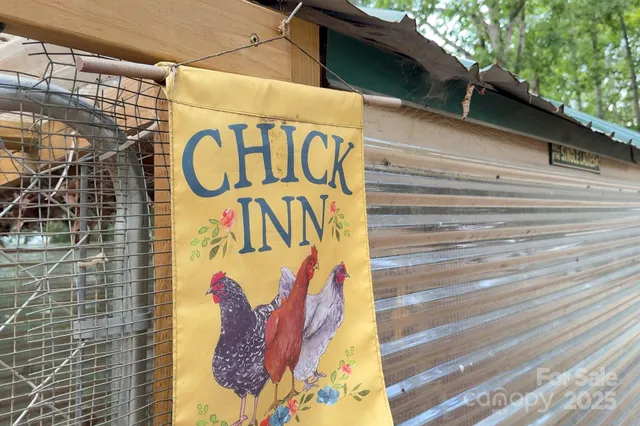 $2,400,000 | 127 Deer Hl Lane, Weaverville, NC 28787