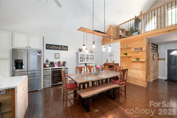 $2,400,000 | 119 Deer Hill Lane, Weaverville, NC 28787